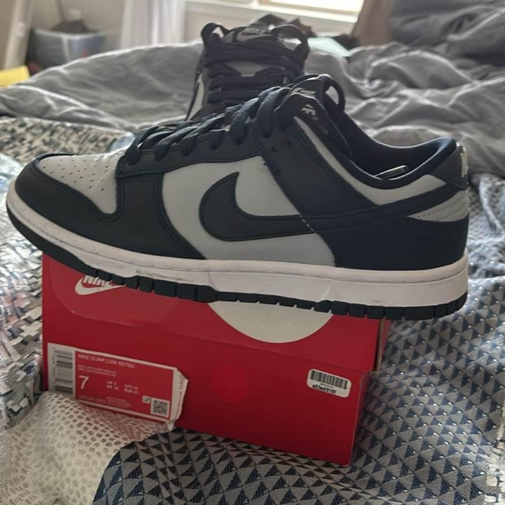 Women’s Nike Dunks low